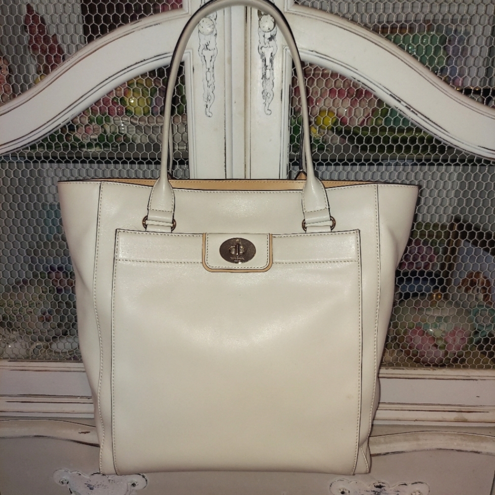Kate Spade Extra Large Cream Leather Shoulder Bag with Matching Wallet